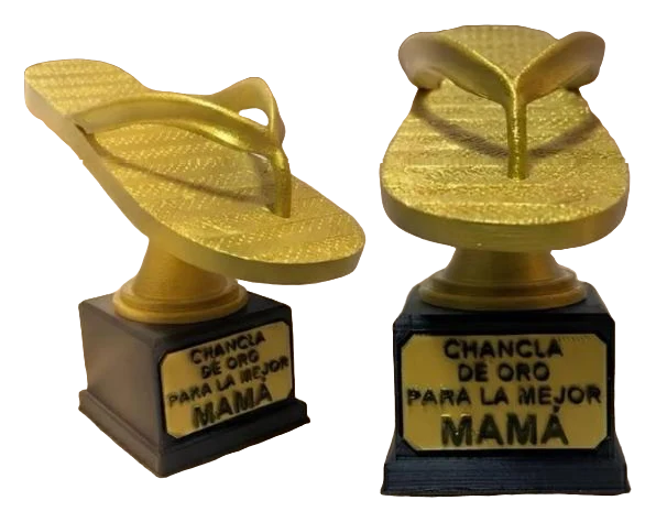 Chancla de Oro para mamá de 17 cm